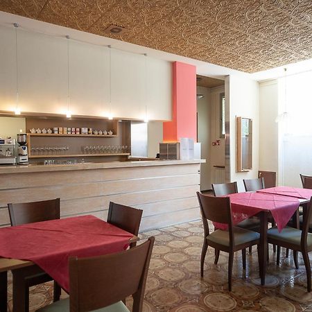 Hotel Napoleon Pontremoli Bagian luar foto