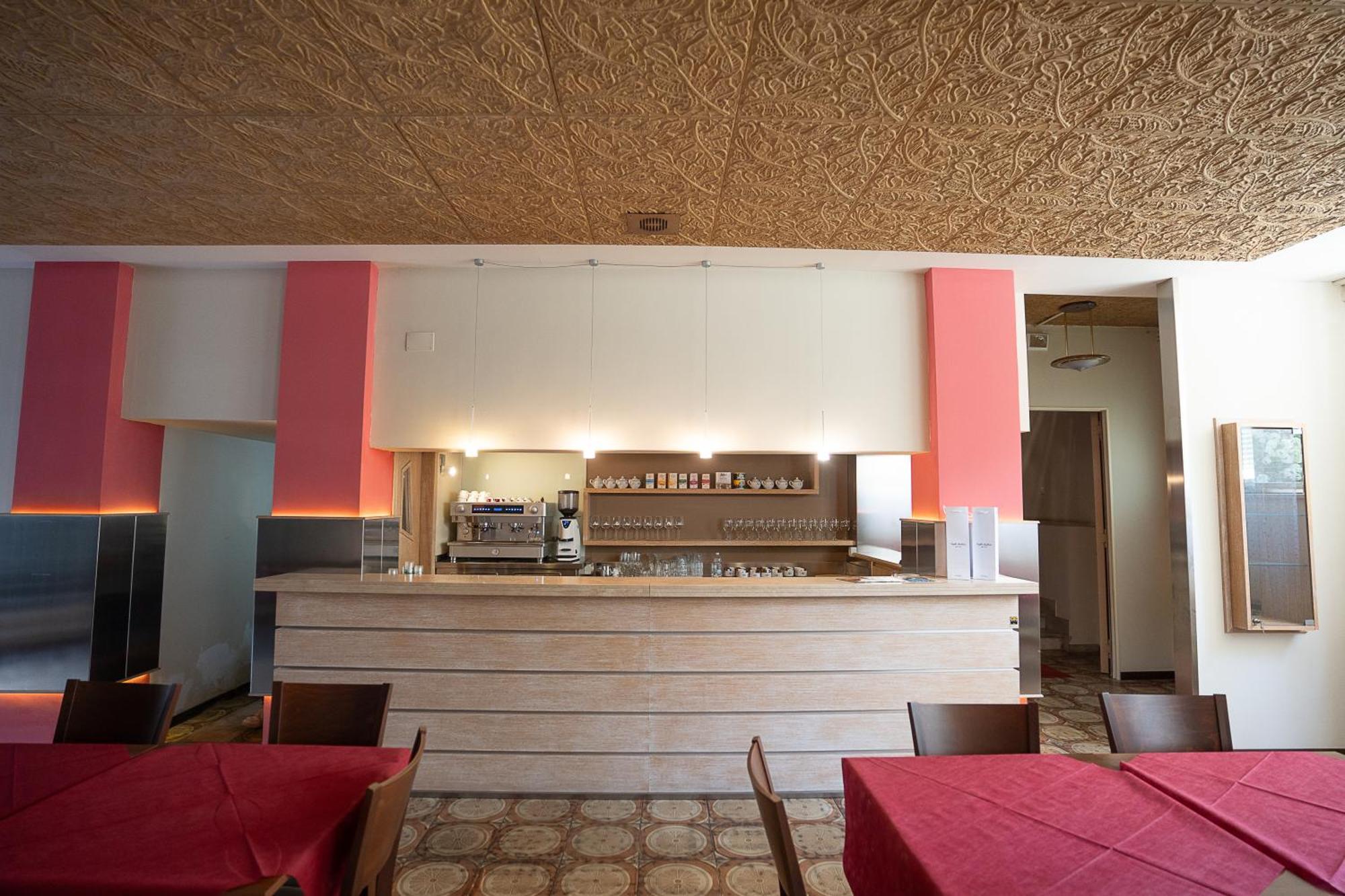 Hotel Napoleon Pontremoli Bagian luar foto