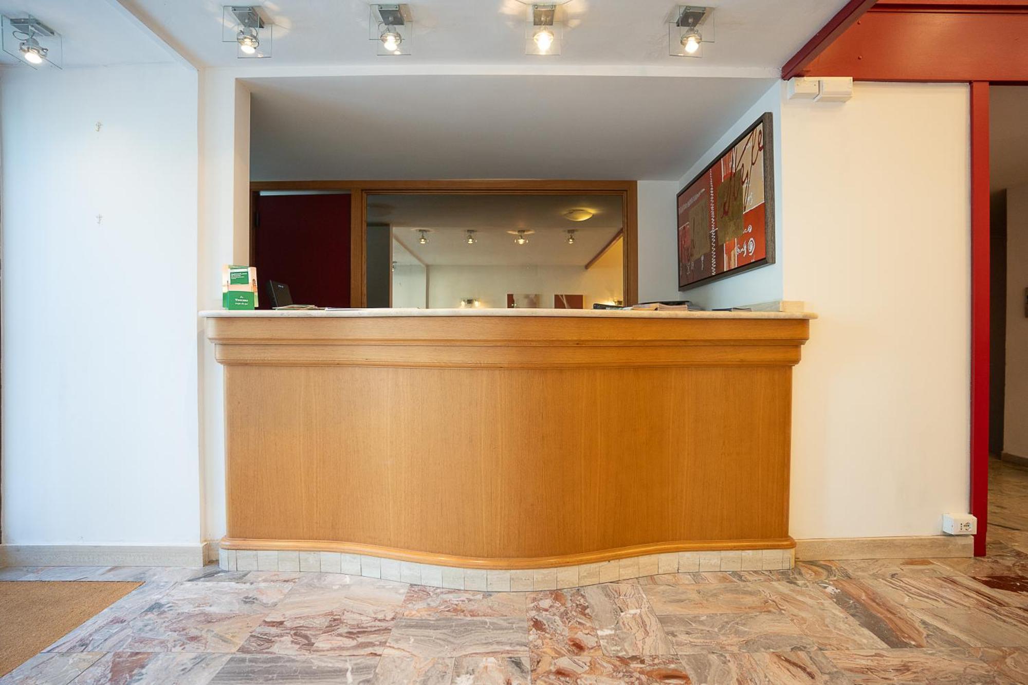 Hotel Napoleon Pontremoli Bagian luar foto